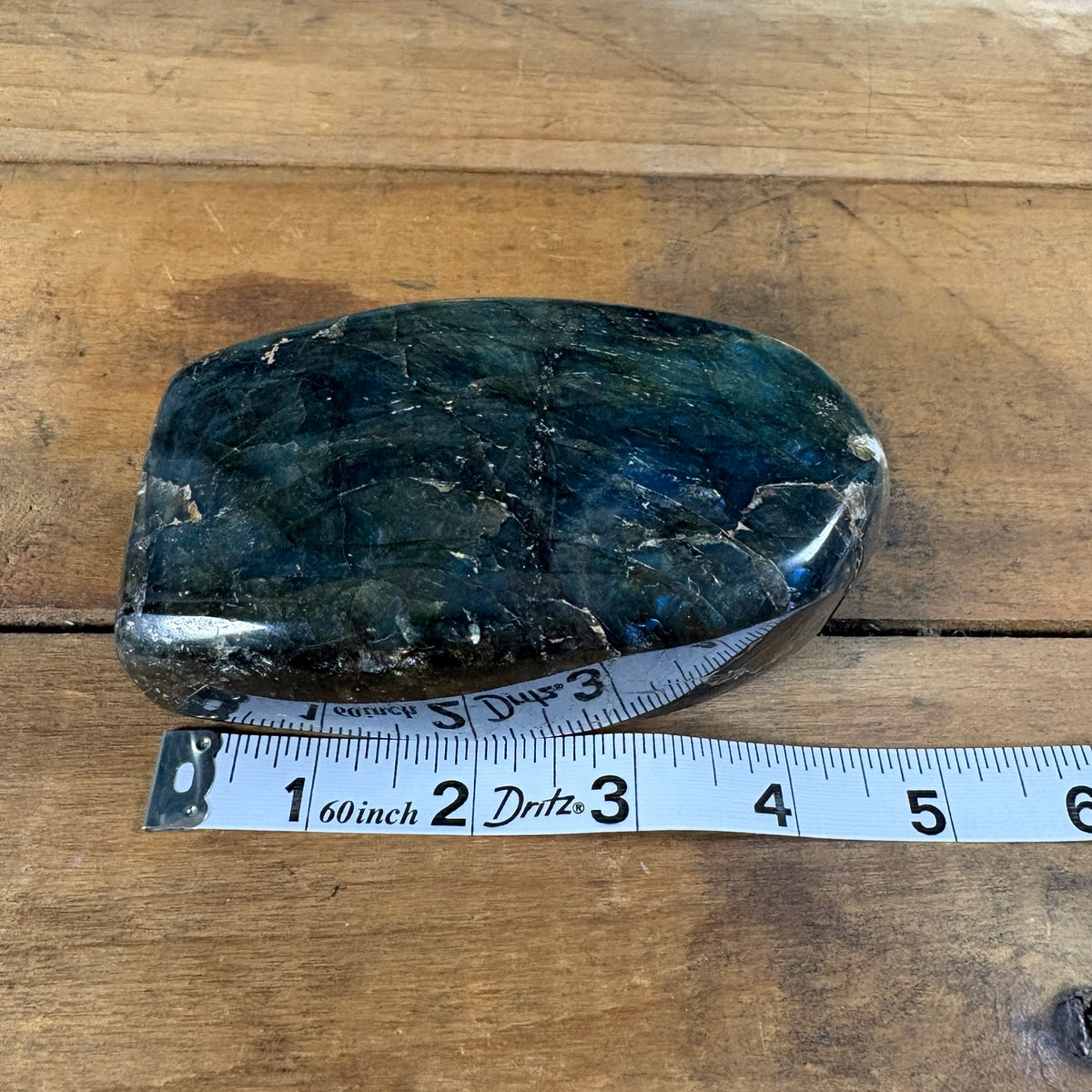 Large labradorite freeform depth measurement