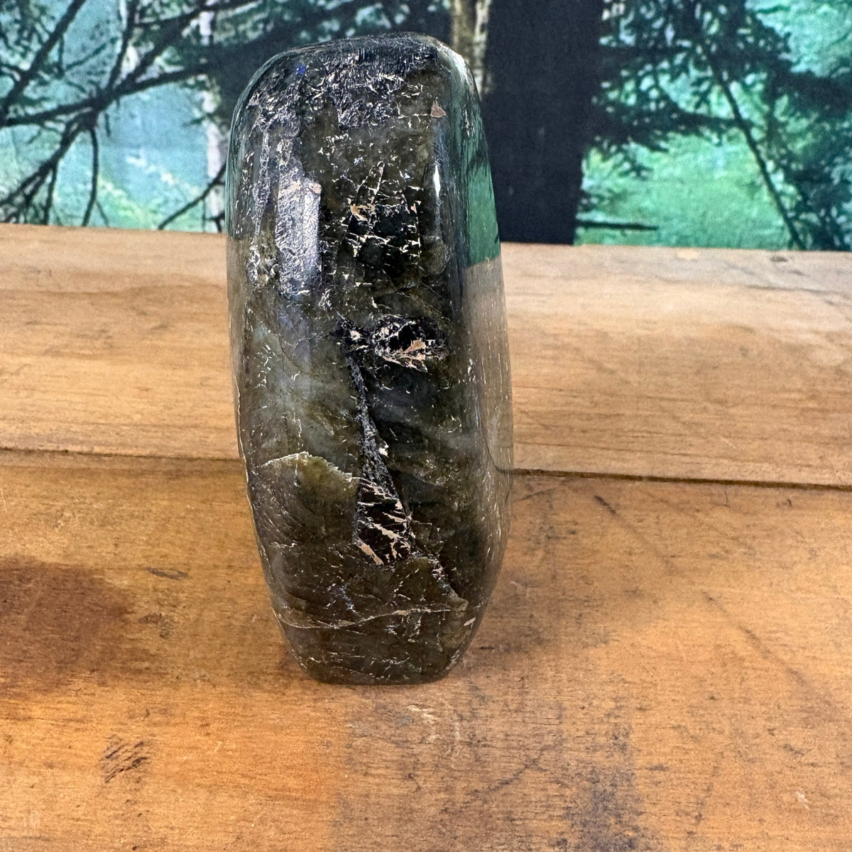 Large labradorite freeform side view
